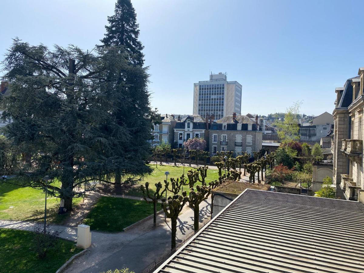 Hotel La Reserve De Brive Exterior photo